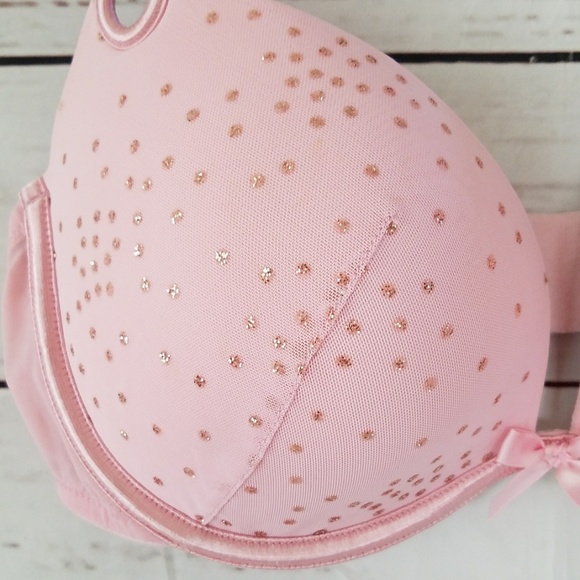 Victoria's Secret Sexy Little Things Push-up Bra - Picture 4 of 8